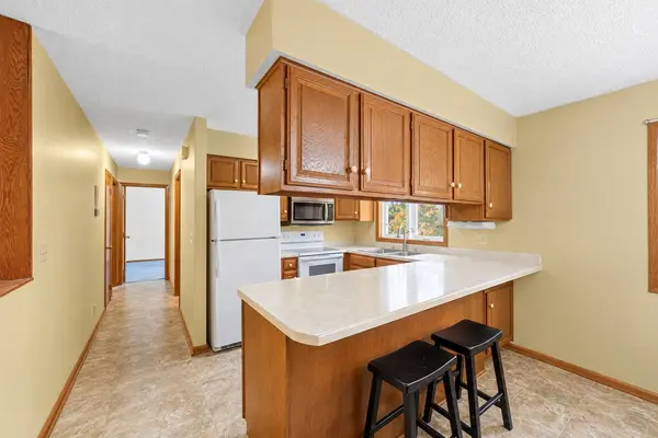 305 Wacker DR, Glencoe, MN 55336