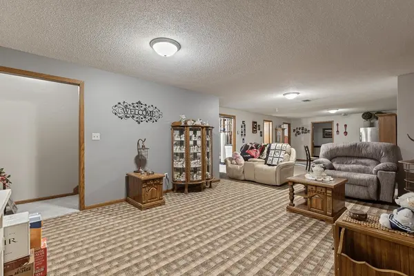 1100 Jefferson AVE, Marshall, MN 56258