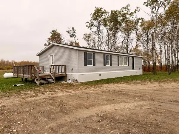 38696 150th AVE NW, Newfolden, MN 56738