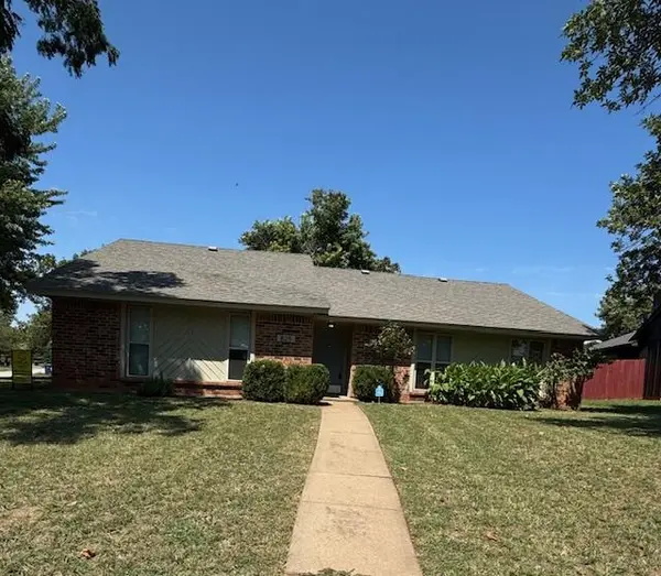825 NW 138th ST, Edmond, OK 73013
