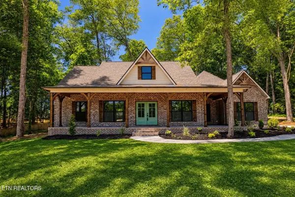 5816 Caswell Drive, Greenback, TN 37742