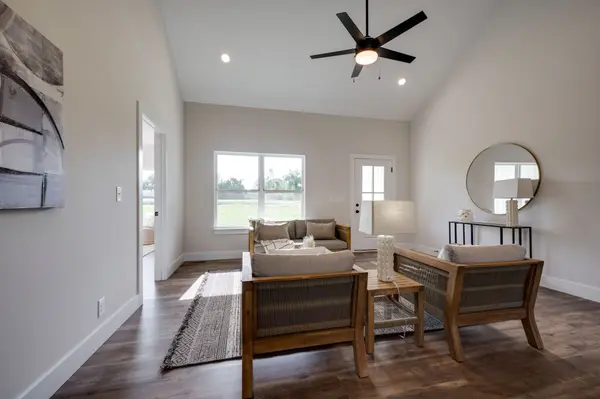 831 Wells Road, Dickson, TN 37055