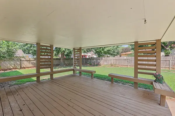 1306 Brookfield Lane, Derby, KS 67037