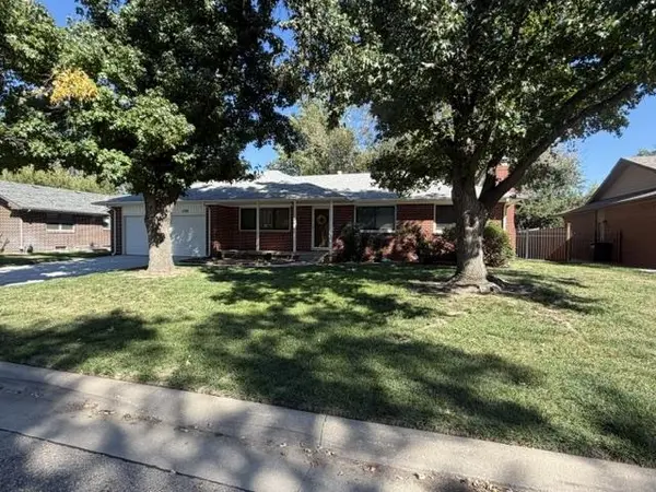 1730 N Tony Ln, Wichita, KS 67212