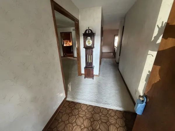 1730 N Tony Ln, Wichita, KS 67212