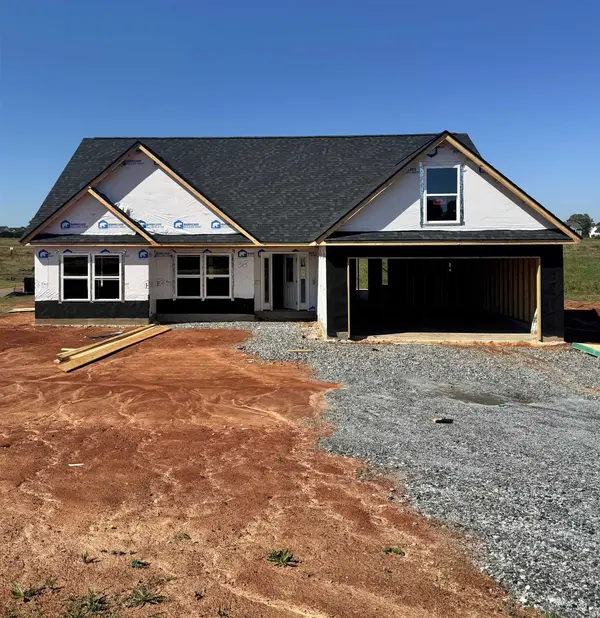 127 Crooked Tree DR, Gaffney, SC 29341