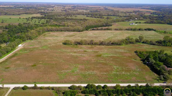 00000 SE Adams St #Lot 2, Wakarusa, KS 66546