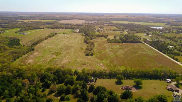 00000 SE Adams St #Lot 4, Wakarusa, KS 66546