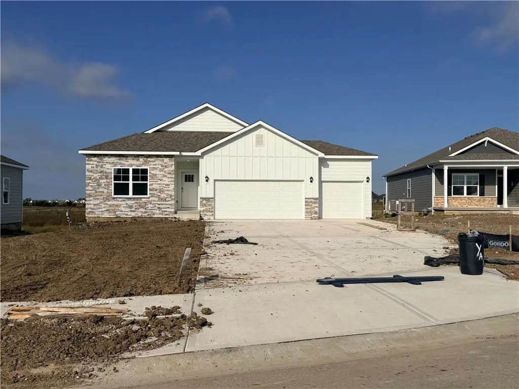 17812 Green RD, Gardner, KS 66030