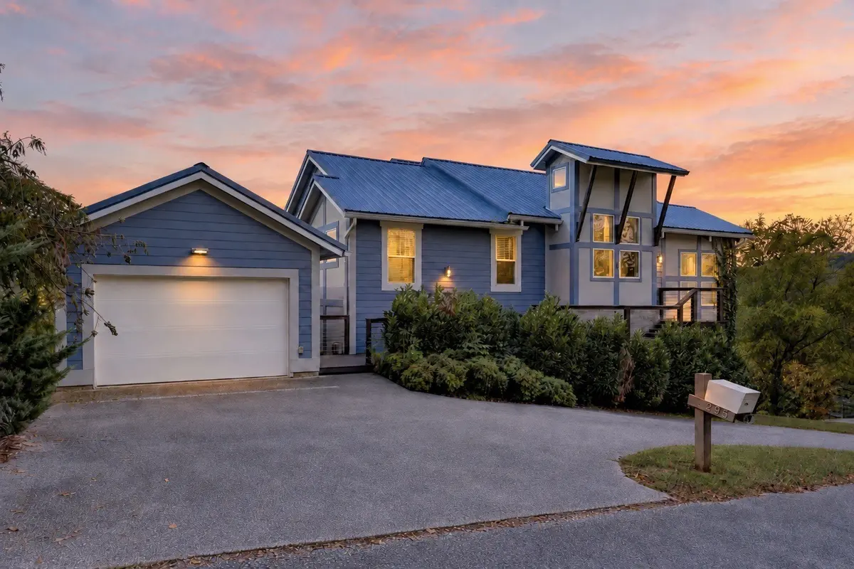295 Hope Cv, Smithville, TN 37166