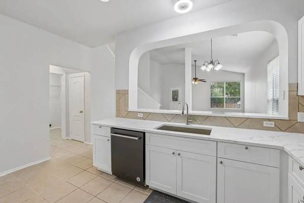 1721 Long Rifle DR, Austin, TX 78754