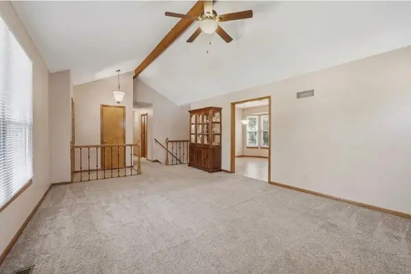 1232 NE Florence AVE, Lee's Summit, MO 64086