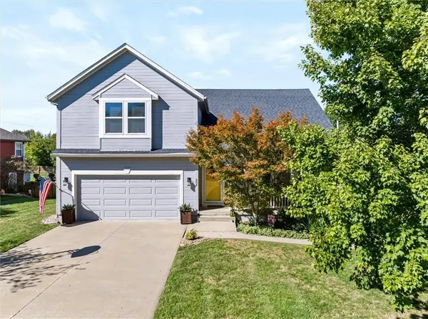 204 Amy ST, Harrisonville, MO 64701