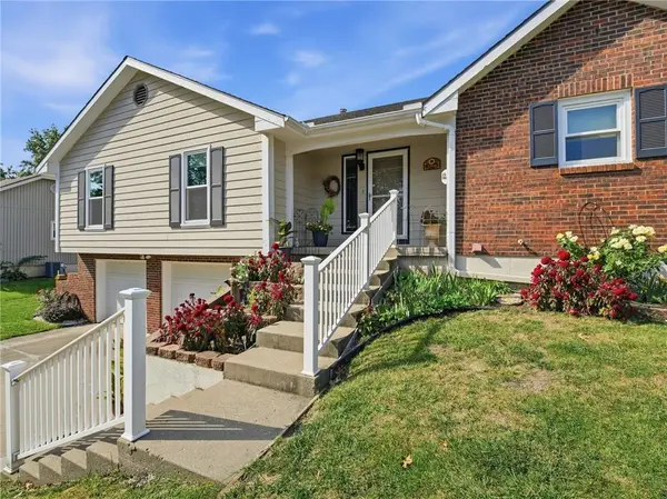 2008 Joy ST, Excelsior Springs, MO 64024