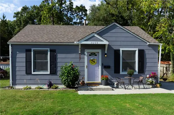 3004 S Norwood AVE, Independence, MO 64052