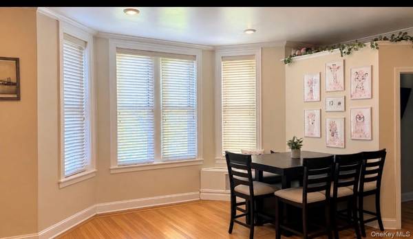 1185 E BROADWAY #4E, Hewlett, NY 11557
