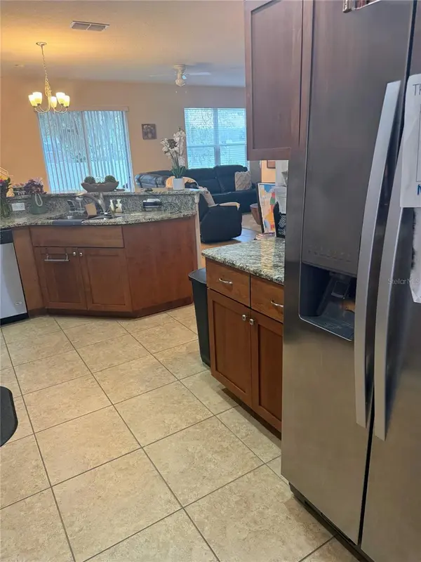 4884 POOLSIDE DR, St Cloud, FL 34769