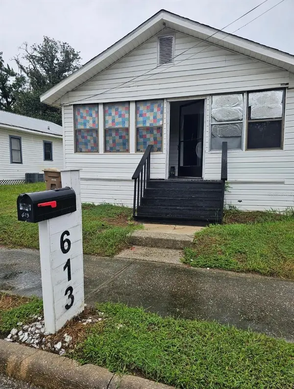 613 NE 8TH AVE, Ocala, FL 34470