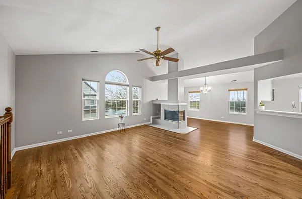 2738 Rockport LN #2738, Naperville, IL 60564