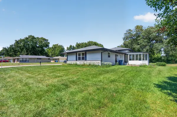 1701 Newton DR, Morris, IL 60450
