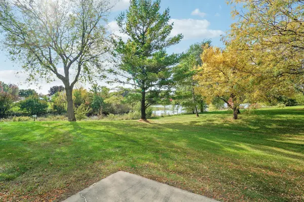 15171 Claret CIR, Rosemount, MN 55068