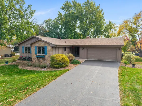 8365 Heather AVE, Eden Prairie, MN 55347