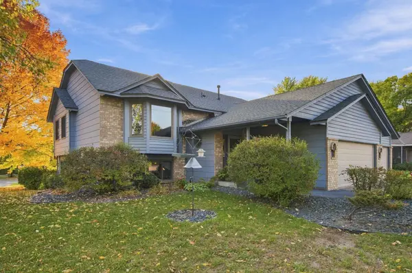 940 Douglas CT, Anoka, MN 55303