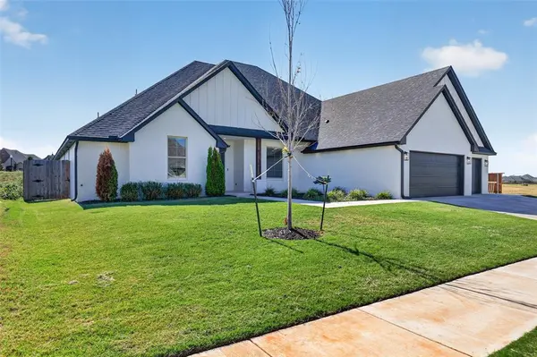 9208 SW 30th ST, Oklahoma City, OK 73179