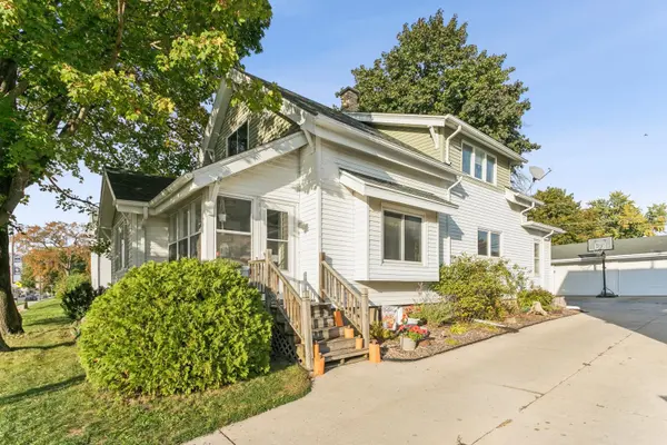 318 S MAIN ST, Brillion, WI 54110-1208