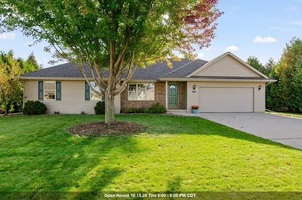 4021 S PARKER WAY, De Pere, WI 54115