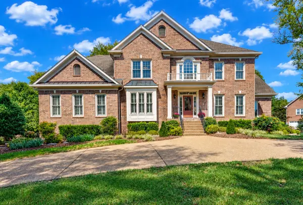 9028 Southerland Pl, Brentwood, TN 37027