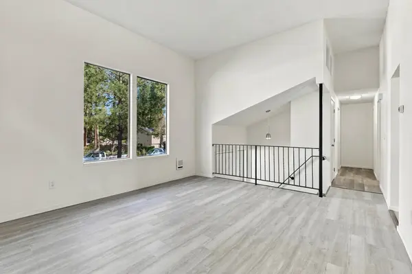 924 E Bedivere Dr #926 E Bedivere Dr, Spokane, WA 99218