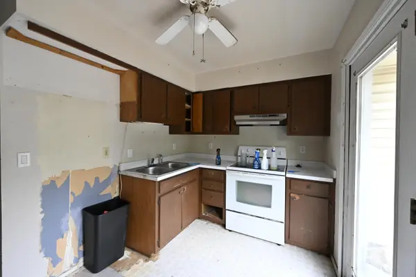 504 Woodland ST, Carl Junction, MO 64834