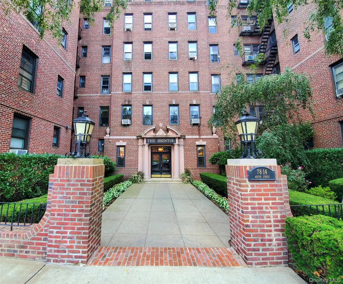78-14 Austin ST #1E, Forest Hills, NY 11375