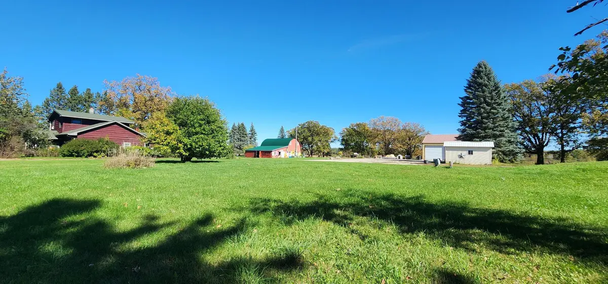 48218 County 9, Staples, MN 56479