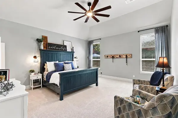 1516 Presley Way, Lantana, TX 76226