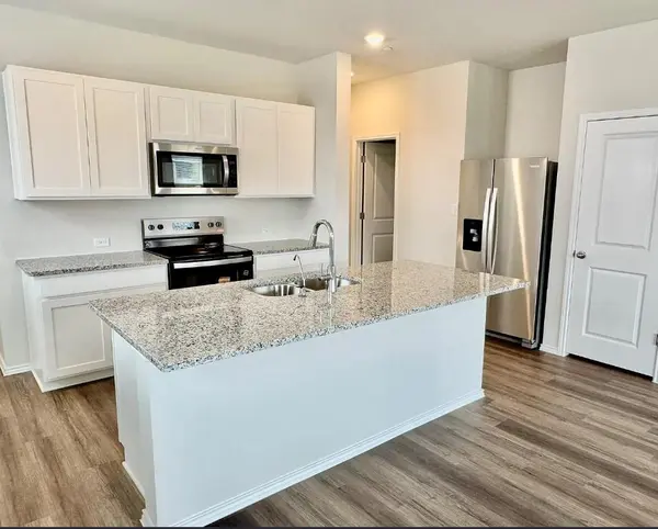 135 Calcite RD, Kyle, TX 78640