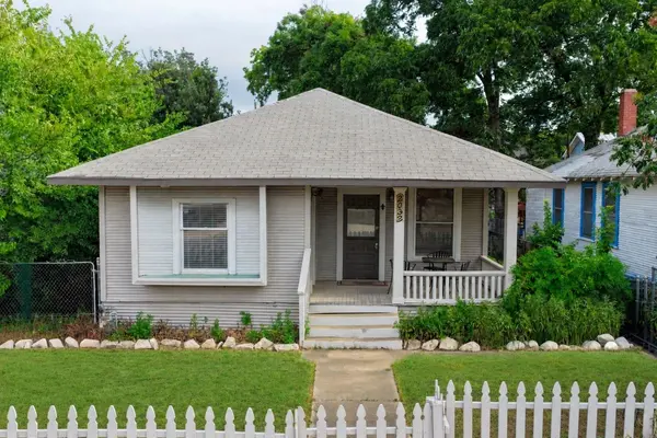 2032 E Cesar Chavez ST, Austin, TX 78702