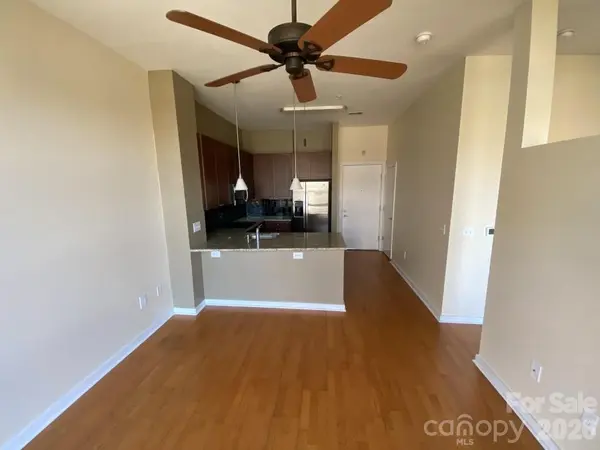 525 E 6th ST #401, Charlotte, NC 28202