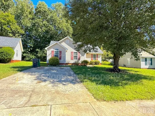 5441 Realtree LN, Charlotte, NC 28214