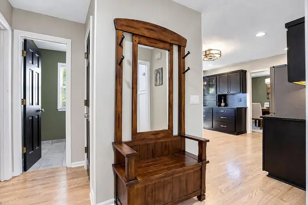 18401 W 114th TER, Olathe, KS 66061