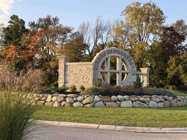 15111 Gossamer TRL, Granger, IN 46530-1467