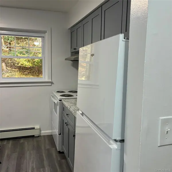 21 Pavilion RD #14, Suffern, NY 10901