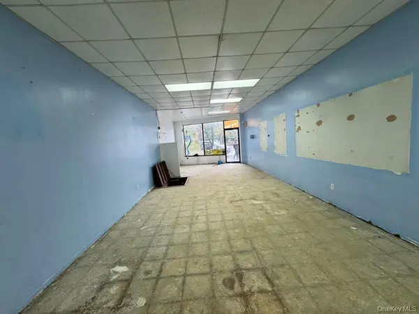 94-17 Astoria Blvd, East Elmhurst, NY 11369