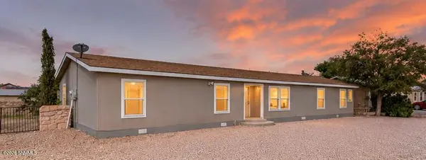 2970 Rillito DR, Las Cruces, NM 88007