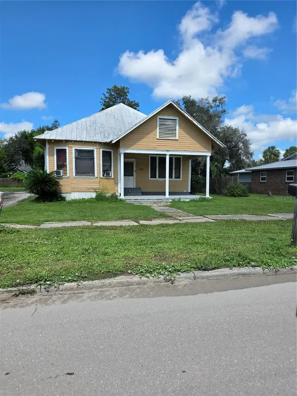 120 S HILLSBOROUGH AVE, Arcadia, FL 34266