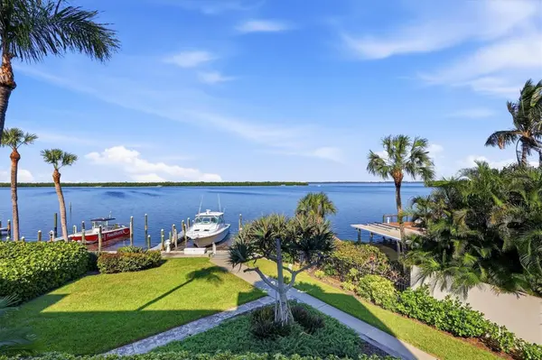 615 DREAM ISLAND PL #212, Longboat Key, FL 34228