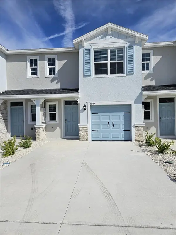 10710 TIGER LILY DR, Venice, FL 34293