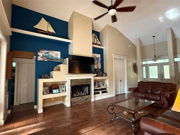 1255 2ND AVE, Chuluota, FL 32766