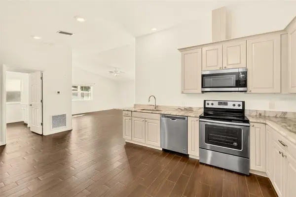 14334 CHANNEL DR, Largo, FL 33774